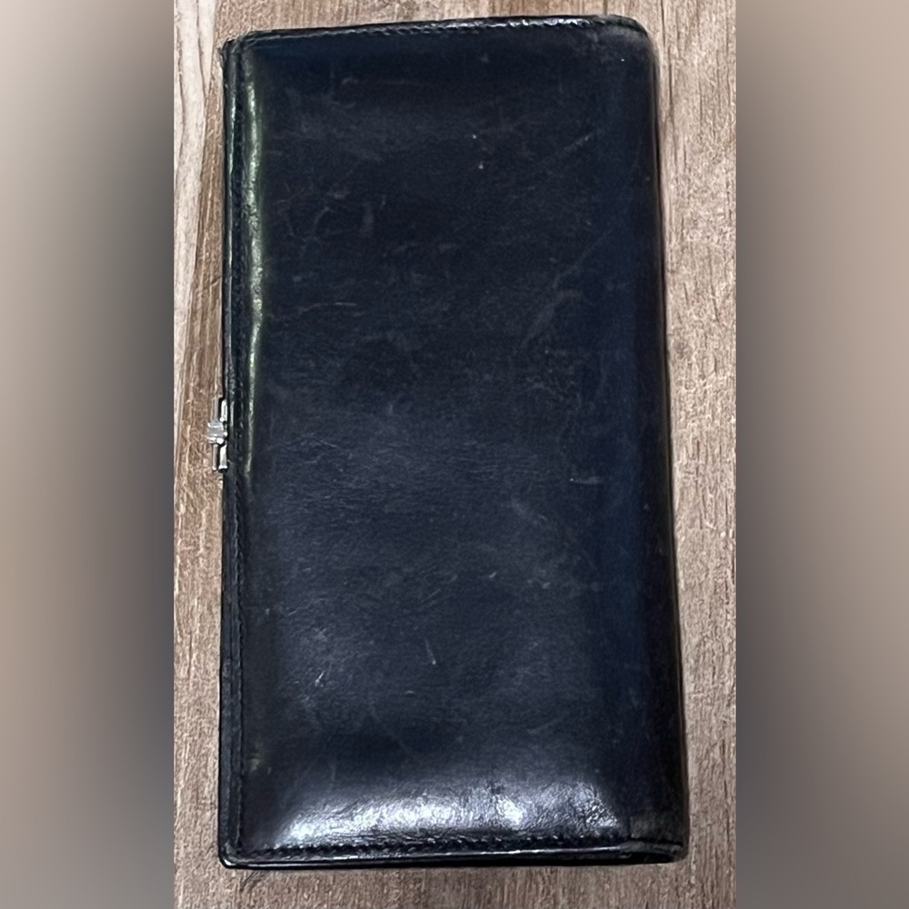 Vintage Gucci Black Leather Long Wallet With Silver Tones G Logo Clasp Closure - Picture 2 of 3
